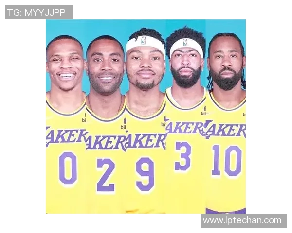 2019年湖人对阵太阳的精彩对决回顾与赛季分析