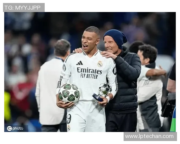 姆巴佩欧冠夜上演帽子戏法赛后采访透露未来发展方向已定 姆巴佩欧冠夜上演帽子戏法赛后采访透露未来发展方向已定