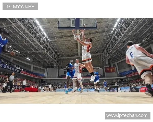 奇才与活塞激战全场精彩集锦回顾篮球盛宴不容错过