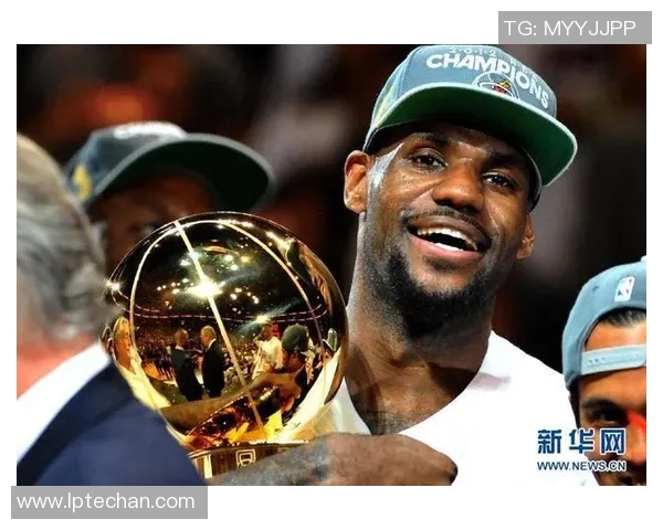 热火与雷霆争夺总冠军荣耀颁奖盛典精彩回顾与球员表现分析