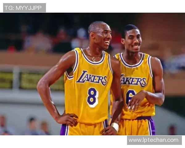 庆祝艾弗森生日的特别时刻回顾他的传奇篮球生涯与影响力